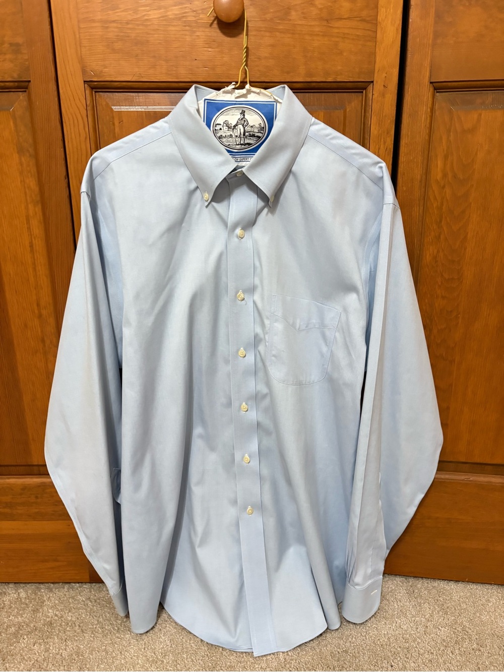 Classic Light Blue Button-Down Dress Shirt - Brooks Brothers 16-34